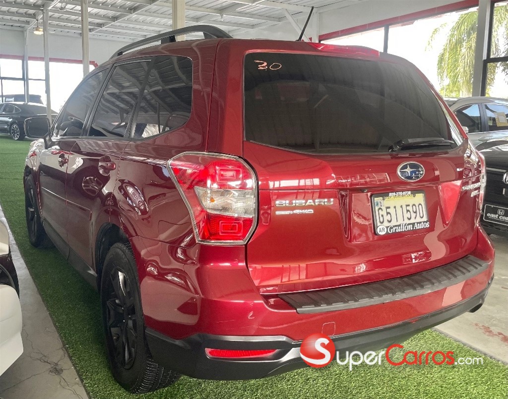 2014 Subaru Forester Limited — foto 9 / 11