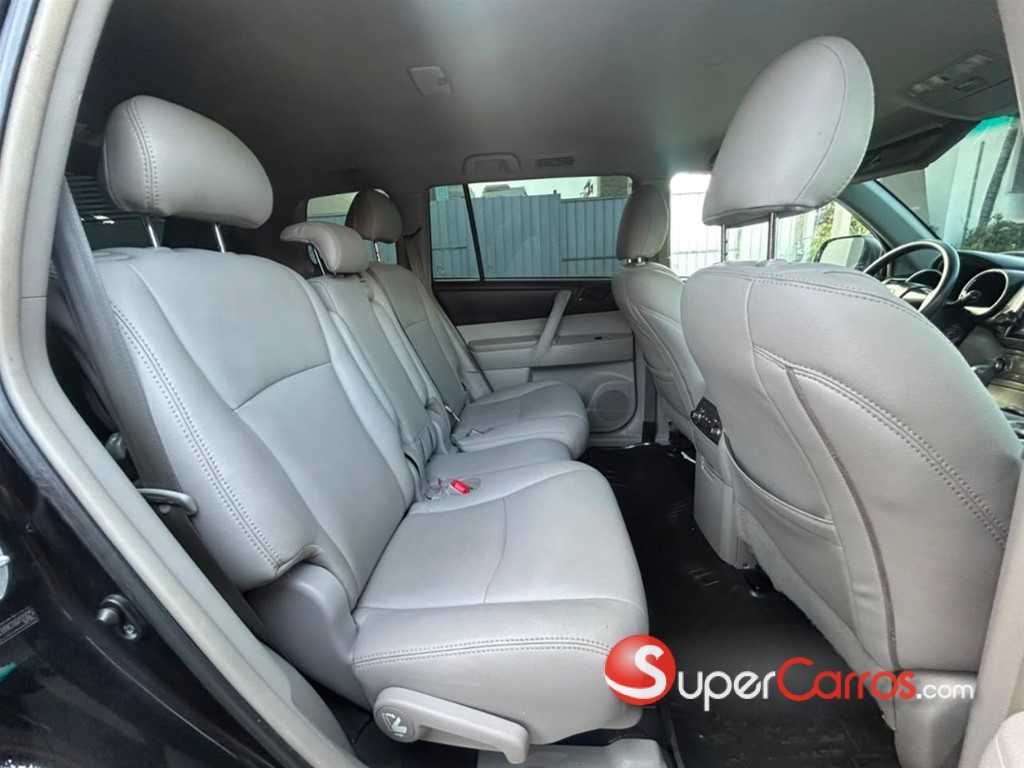 2012 Toyota Highlander — foto 10 / 12