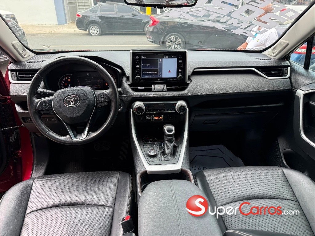 2020 Toyota RAV4 Limited — foto 10 / 10