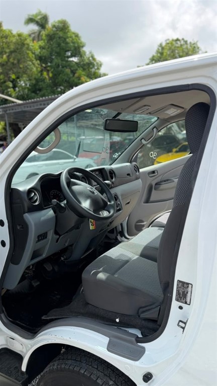 2021 Nissan NV 350 — foto 4 / 9