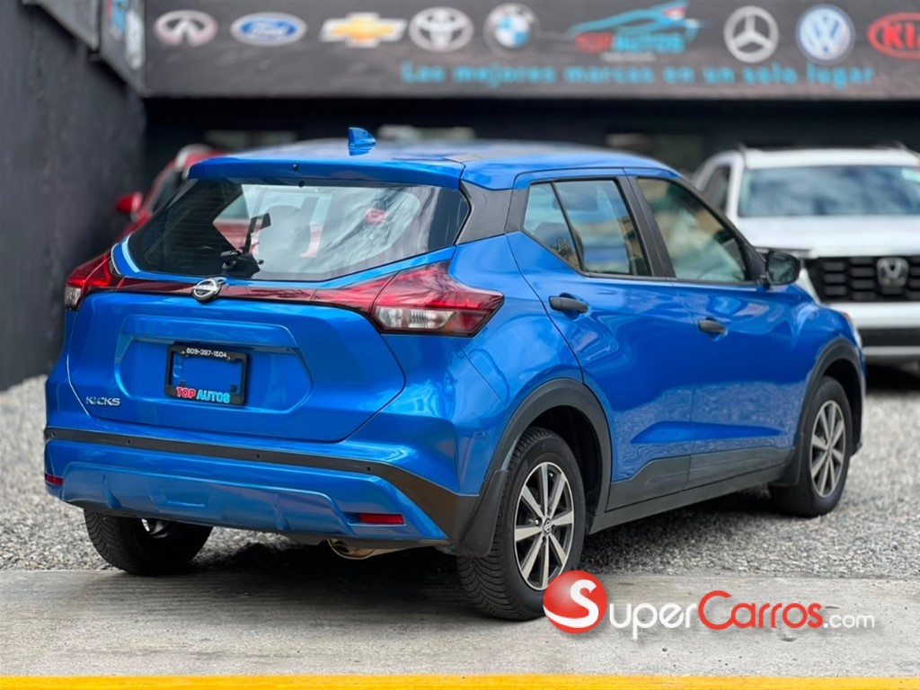 2022 Nissan Kicks — foto 3 / 8