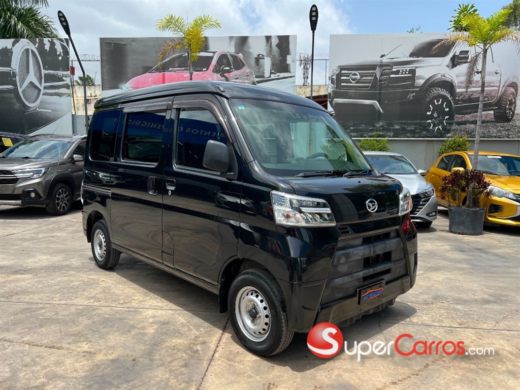 2020 Daihatsu Hijet — foto 3 / 12