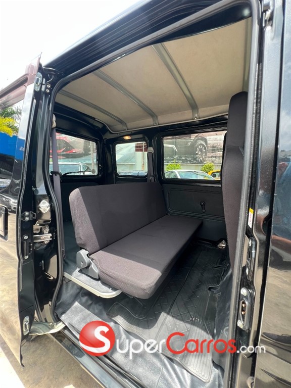 2020 Daihatsu Hijet — foto 10 / 12