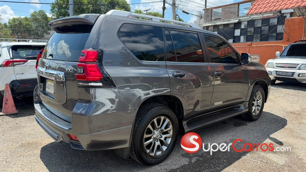 2019 Toyota Land Cruiser Prado VXL — foto 6 / 9