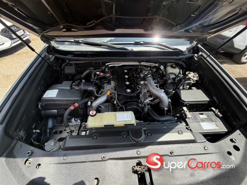 2019 Toyota Land Cruiser Prado VXL — foto 9 / 9