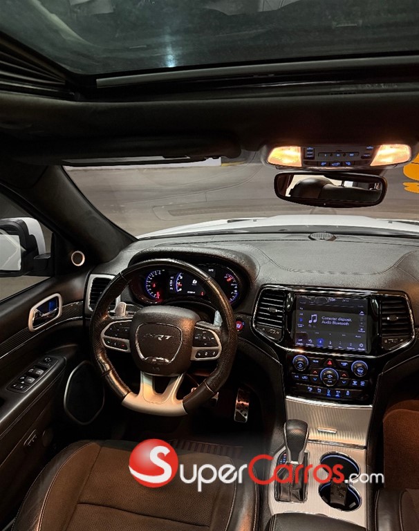 2020 Jeep Grand Cherokee SRT8 — foto 2 / 12