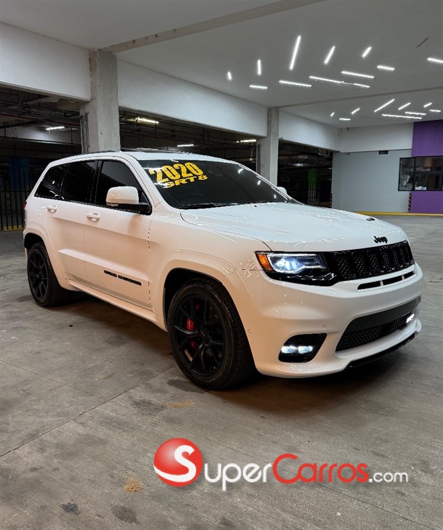 2020 Jeep Grand Cherokee SRT8 — foto 9 / 12