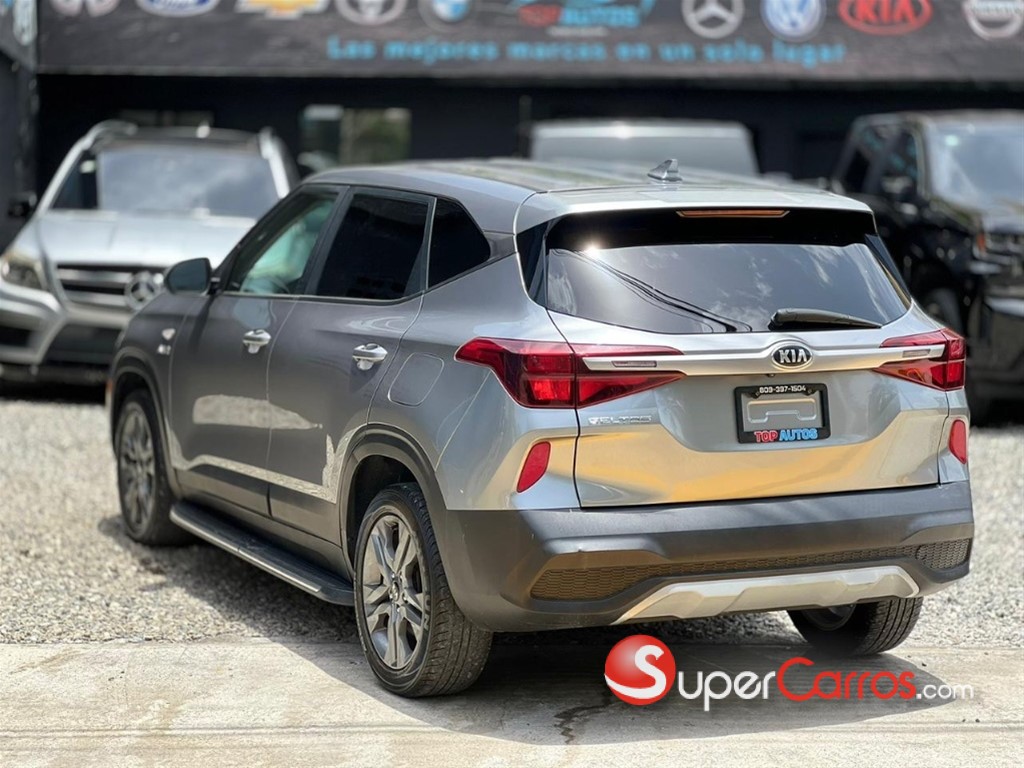 2021 Kia Seltos — foto 4 / 8