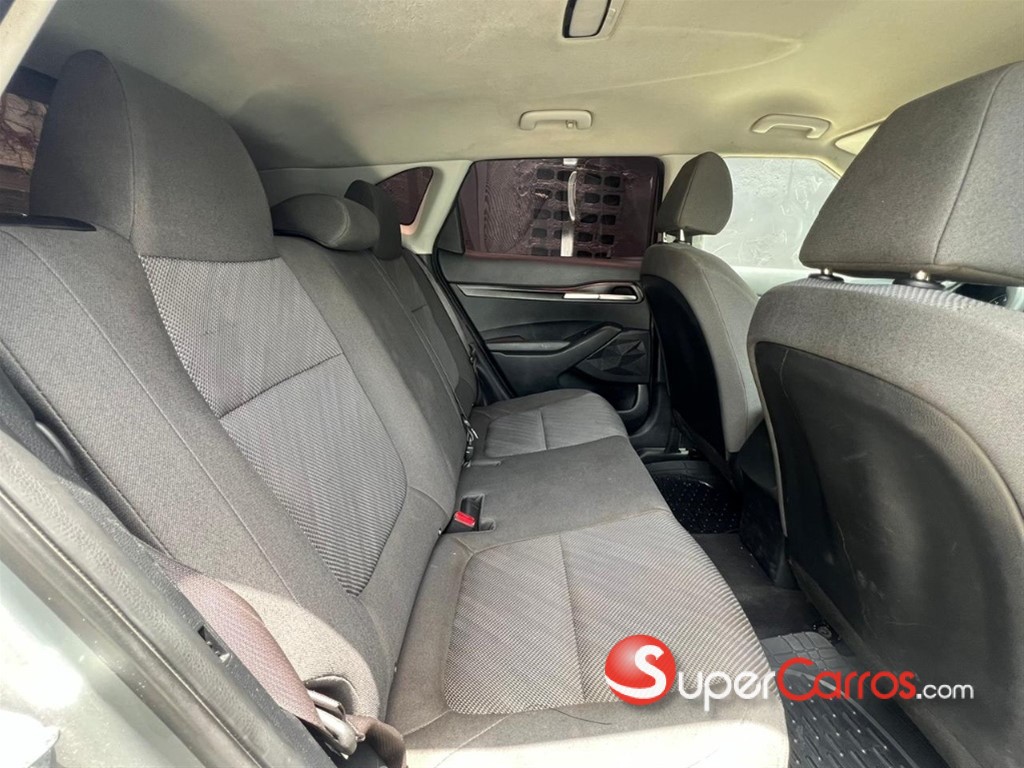 2021 Kia Seltos — foto 7 / 8