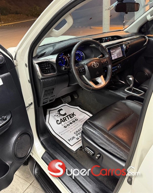 2018 Toyota Hilux SR5 — foto 12 / 12