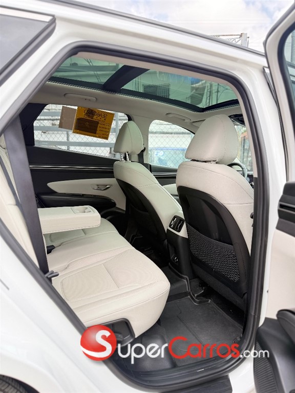 2023 Hyundai Tucson LIMITED — foto 5 / 8