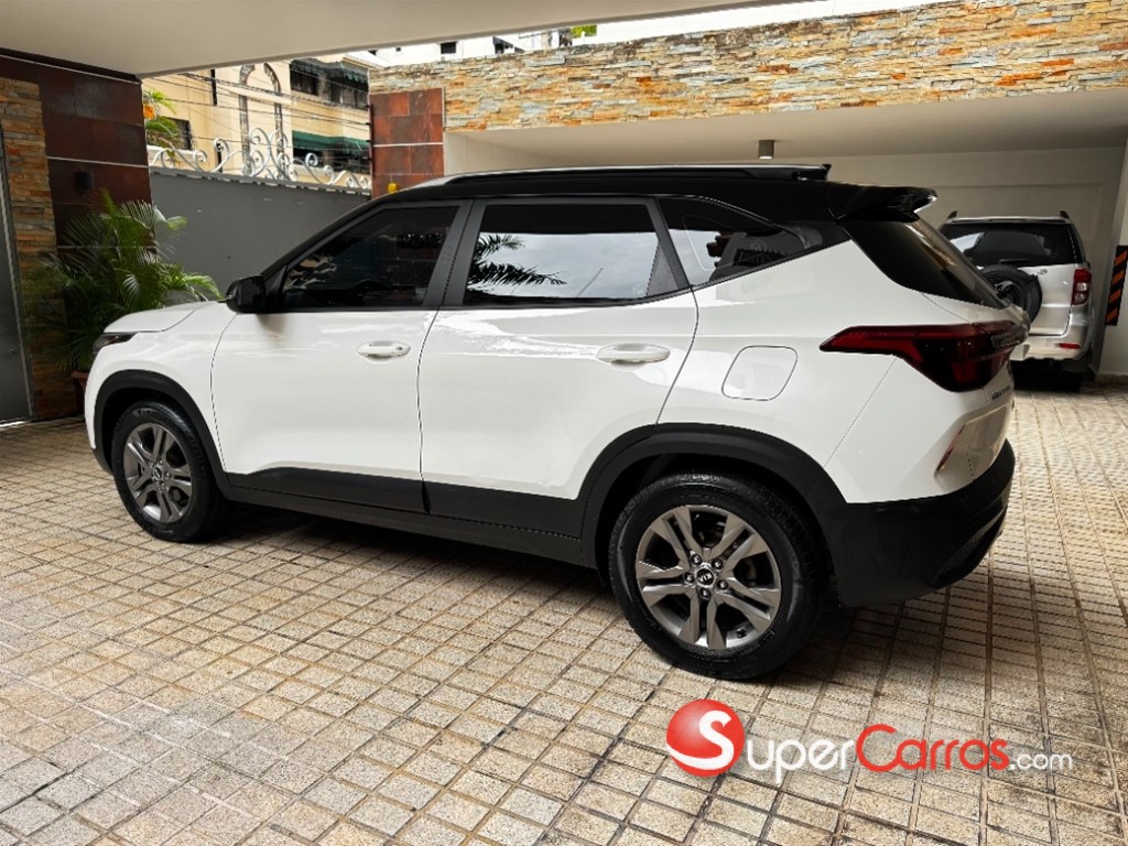 2021 Kia Seltos — foto 10 / 12