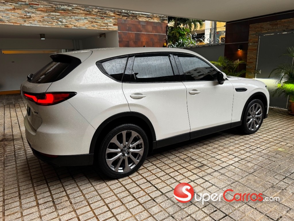 2025 Mazda CX-60 GT — foto 4 / 12