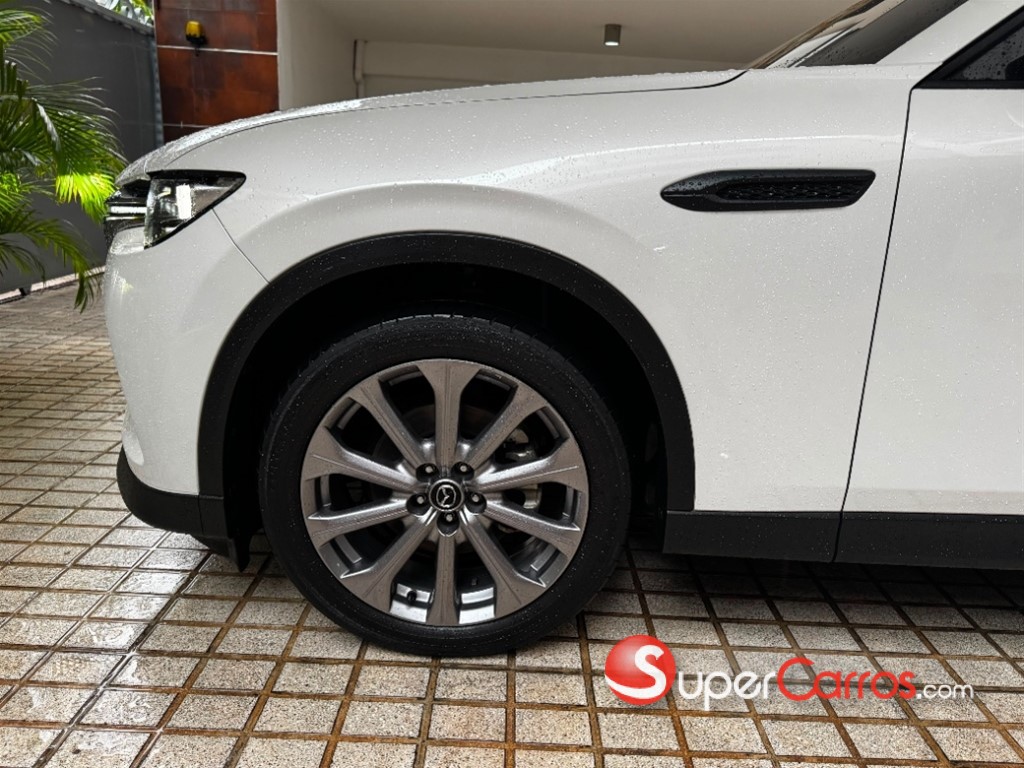 2025 Mazda CX-60 GT — foto 8 / 12