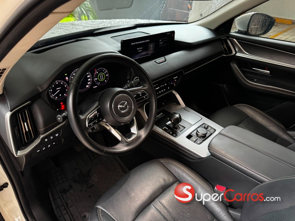 2025 Mazda CX-60 GT — foto 10 / 12