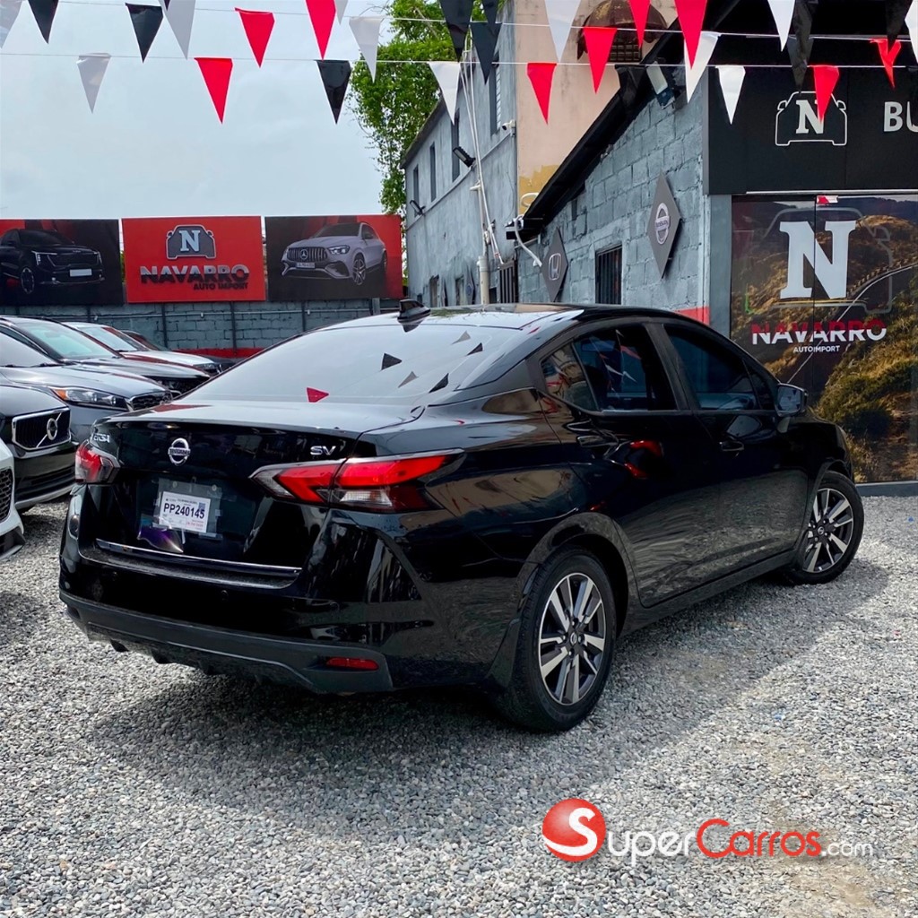 2020 Nissan Versa SV — foto 3 / 12