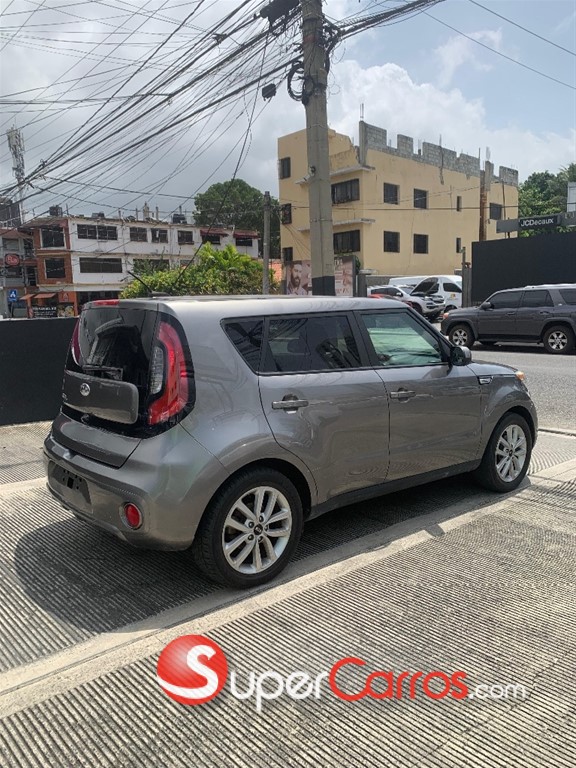 2019 Kia Soul — foto 3 / 11