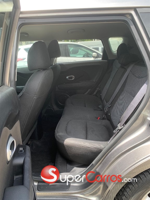2019 Kia Soul — foto 9 / 11