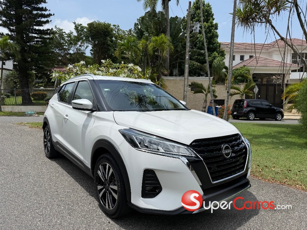2022 Nissan Kicks — foto 2 / 10