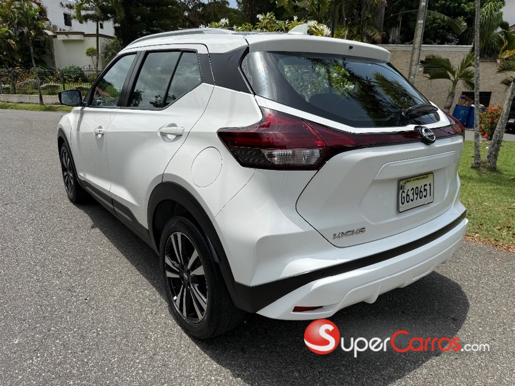 2022 Nissan Kicks — foto 6 / 10