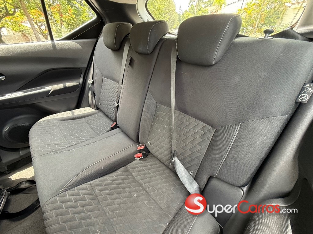 2022 Nissan Kicks — foto 10 / 10