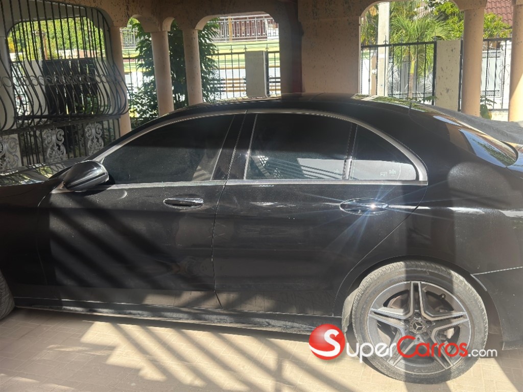 2019 Mercedes-Benz Clase C 200 — foto 8 / 12