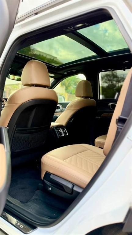 2024 Kia Sorento SX Prestige — foto 9 / 12