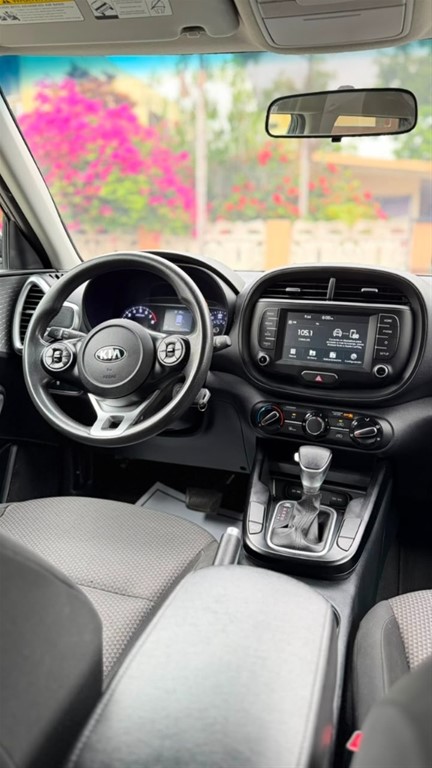 2020 Kia Soul — foto 6 / 12