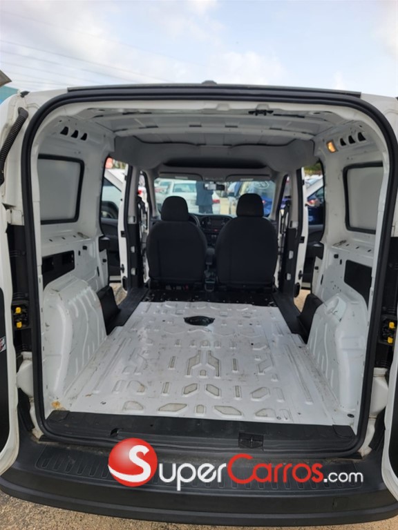 2020 Ram Promaster — foto 8 / 12