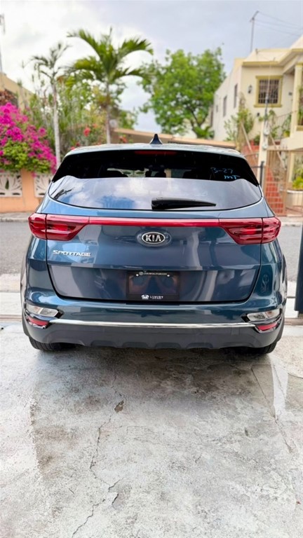2020 Kia Sportage LX — foto 7 / 10