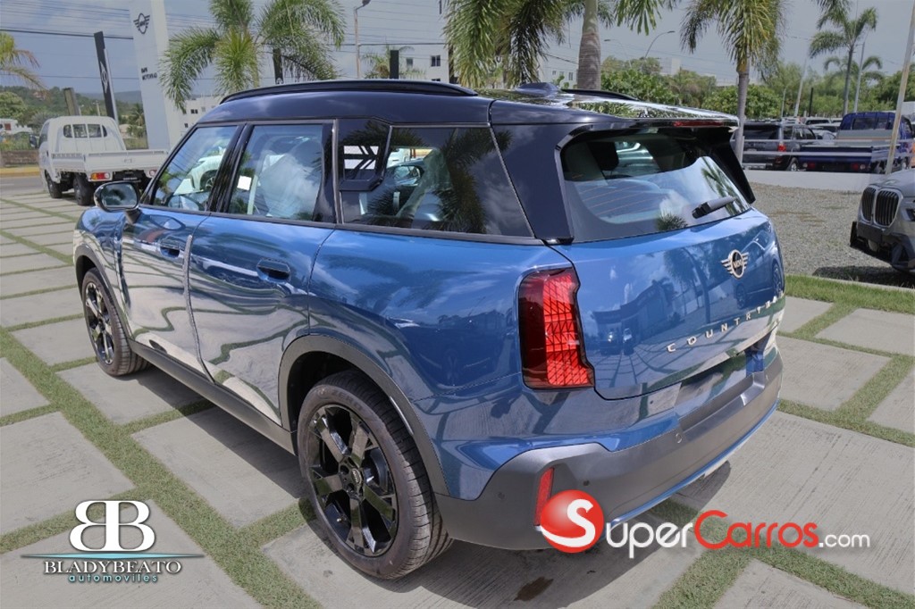 2026 Mini Cooper Countryman — foto 11 / 12