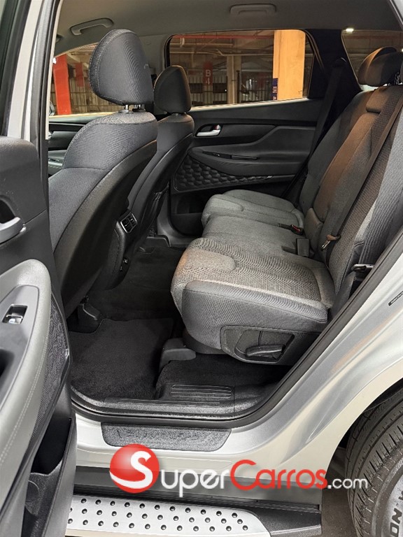 2023 Hyundai Santa Fe SE — foto 4 / 12