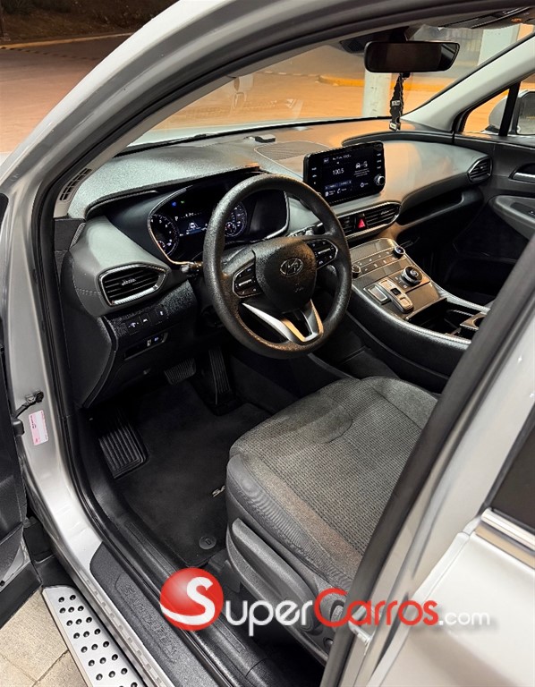 2023 Hyundai Santa Fe SE — foto 8 / 12