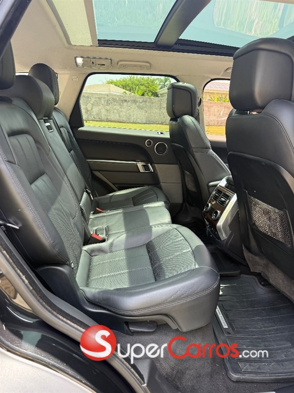 2018 Land Rover Range Rover Sport HSE — foto 8 / 12