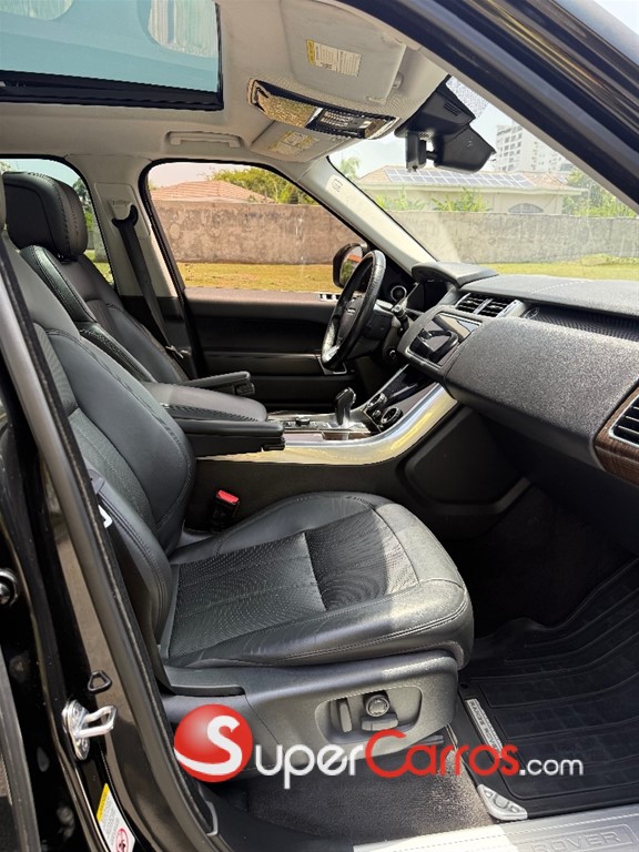 2018 Land Rover Range Rover Sport HSE — foto 9 / 12