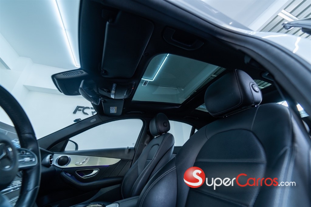2020 Mercedes-Benz Clase C 300 AMG — foto 6 / 12