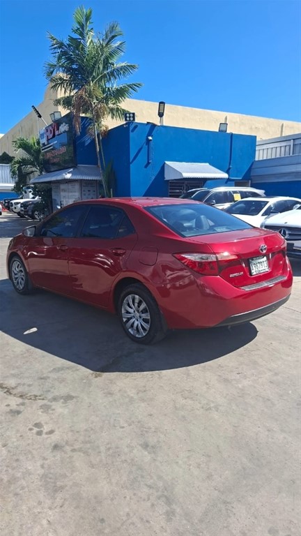 2017 Toyota Corolla LE — foto 5 / 9