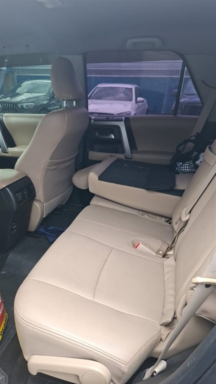 2015 Toyota 4 Runner SR5 Premium — foto 6 / 6