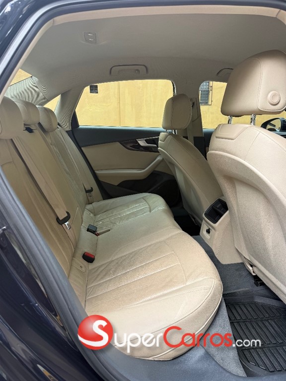 2017 Audi A4 — foto 8 / 12