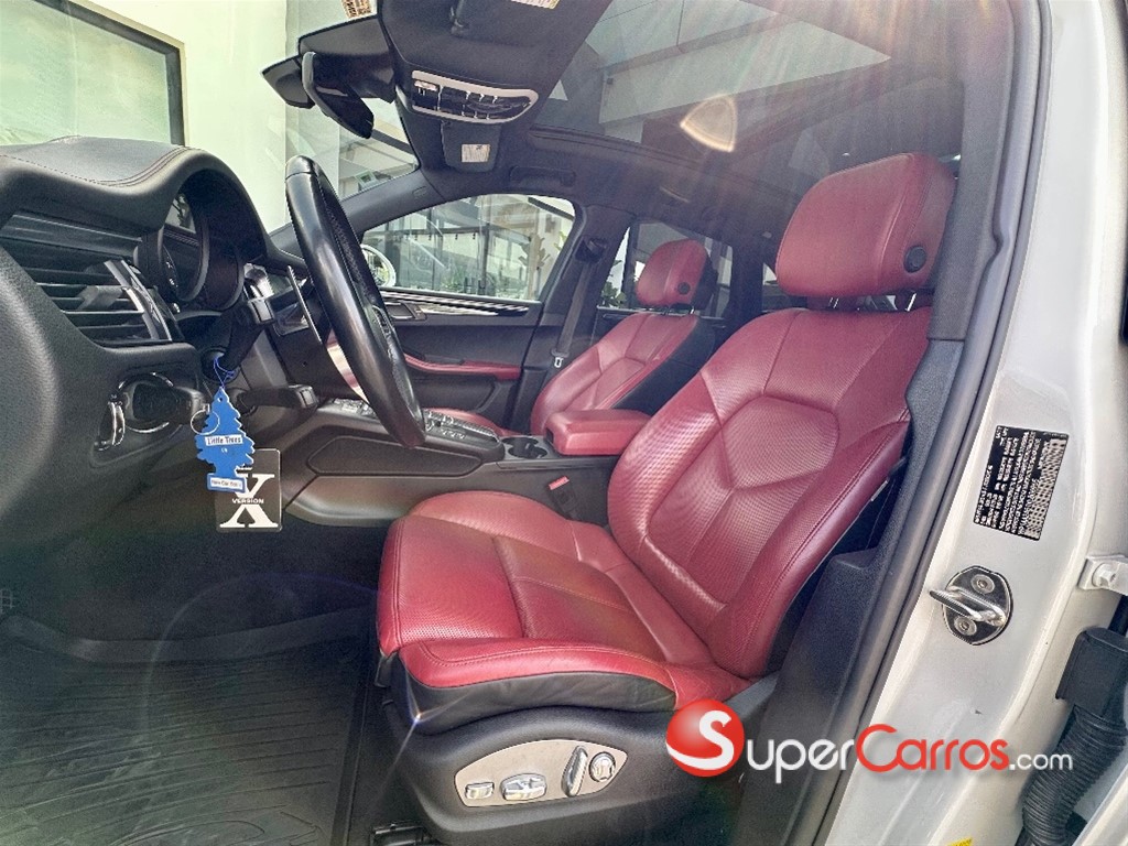 2019 Porsche Macan — foto 5 / 10