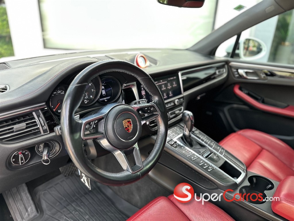2019 Porsche Macan — foto 6 / 10
