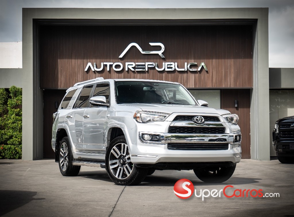 2015 Toyota 4 Runner Limited