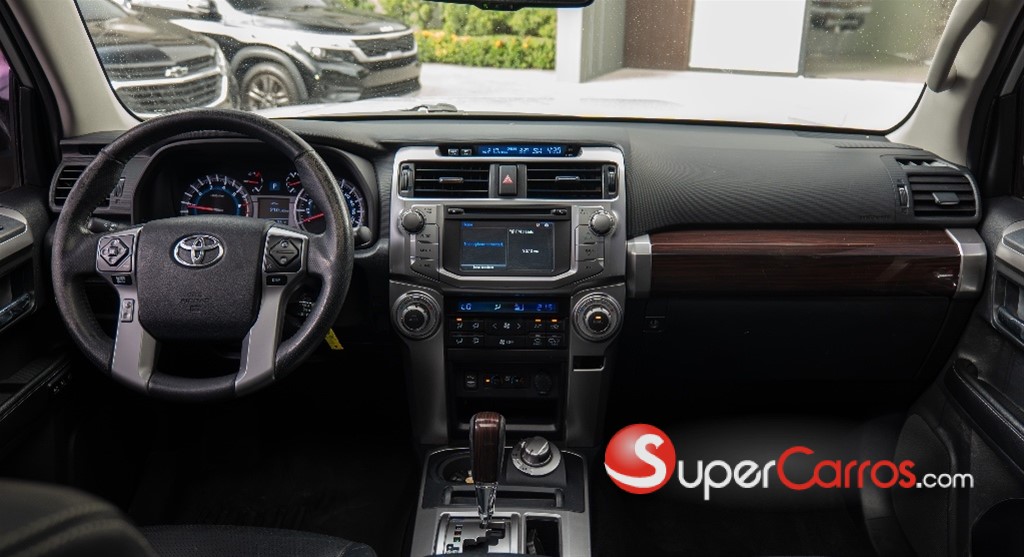 2015 Toyota 4 Runner Limited — foto 7 / 10