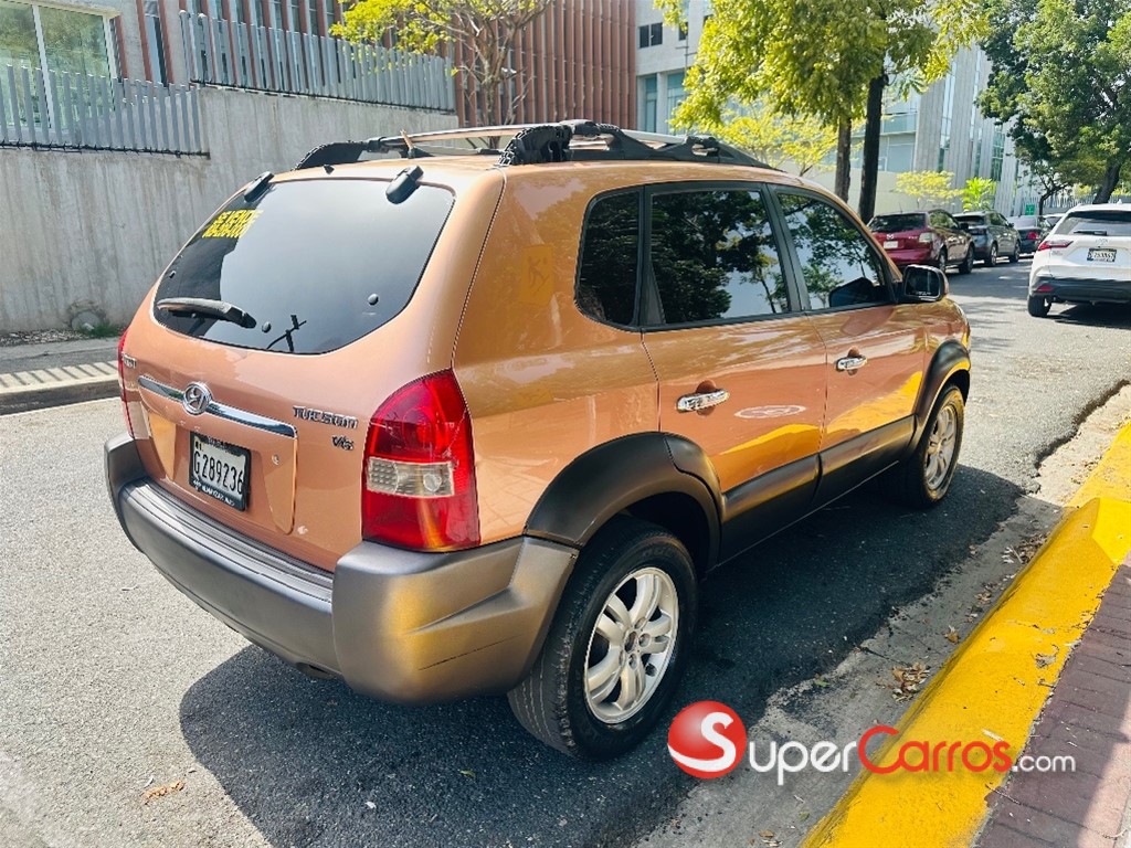 2007 Hyundai Tucson S — foto 4 / 12