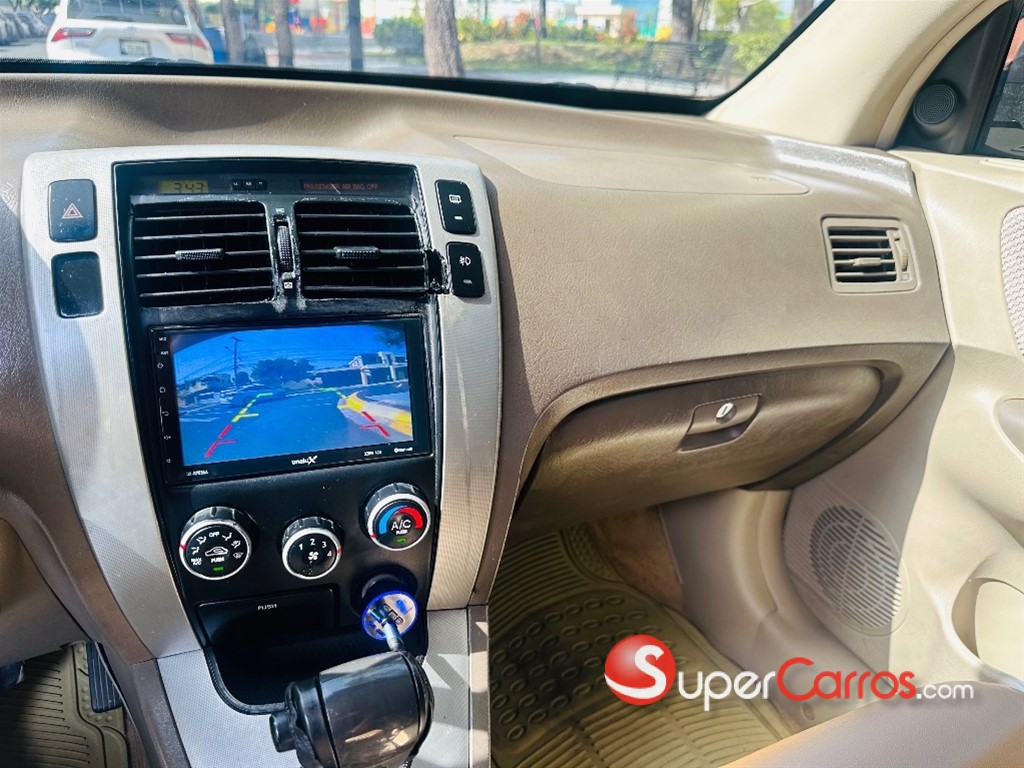2007 Hyundai Tucson S — foto 11 / 12