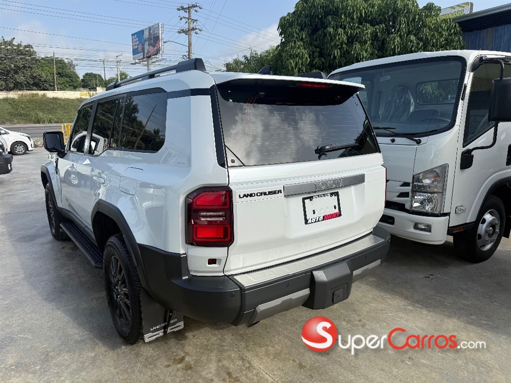2026 Toyota Land Cruiser Prado All Rounder 02 — foto 6 / 12
