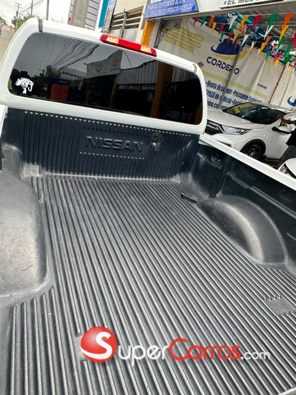 2017 Nissan Frontier — foto 4 / 8