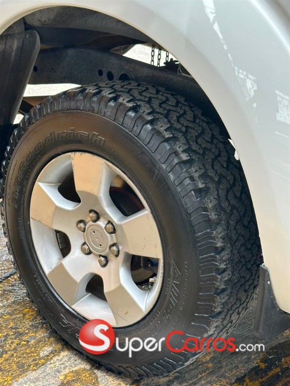 2017 Nissan Frontier — foto 5 / 8