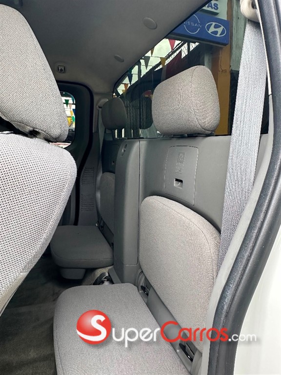 2017 Nissan Frontier — foto 6 / 8