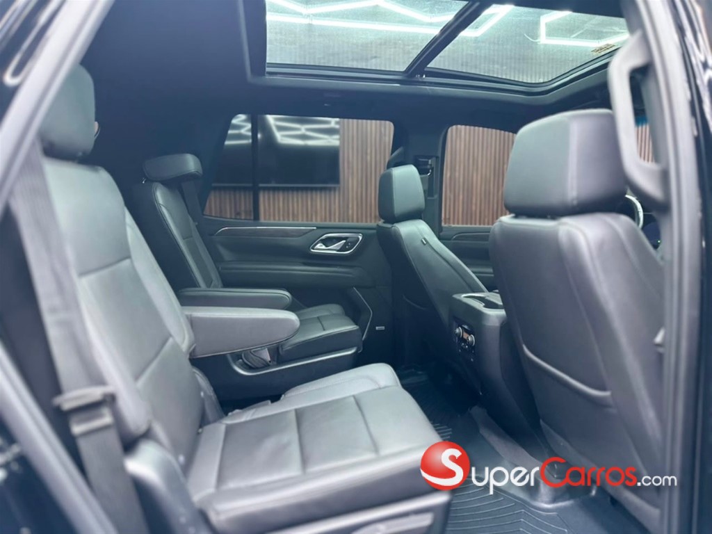 2022 Chevrolet Tahoe LT — foto 8 / 10